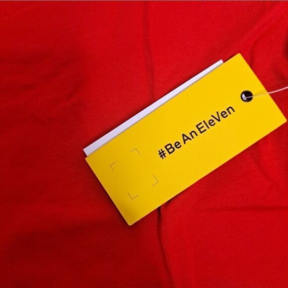 Eleven by Venus Williams Retro Daze Short Sleeve Cropped Tee Apple Red - Picture 4 of 10